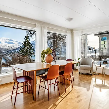 Uptown I & Fjord Views I Free Parking * Tromso